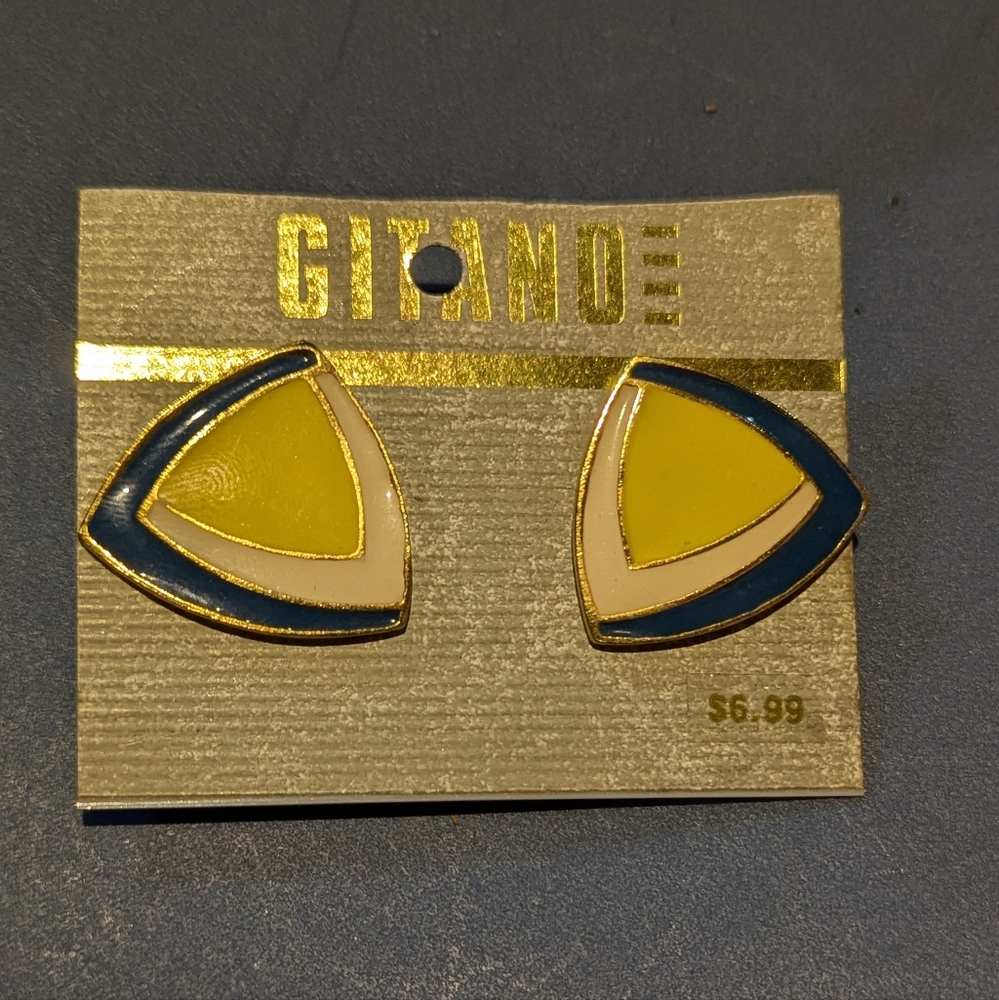 vintage Gitano retro costume jewelry earrings. New with tags.